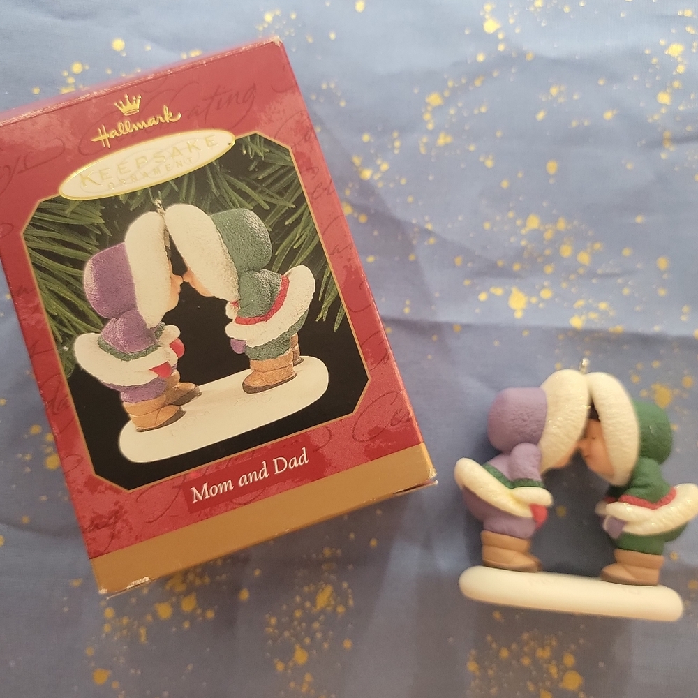 Hallmark Keepsake Mom & Dad 1999
